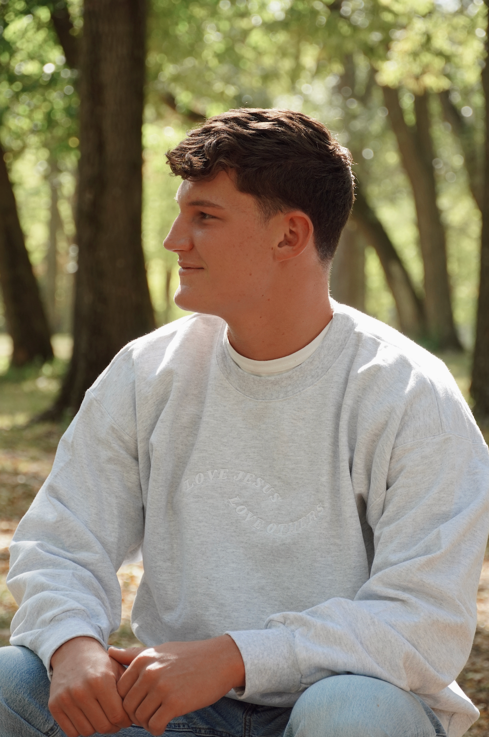 Love Jesus, Love Others Crewneck - Heather Grey